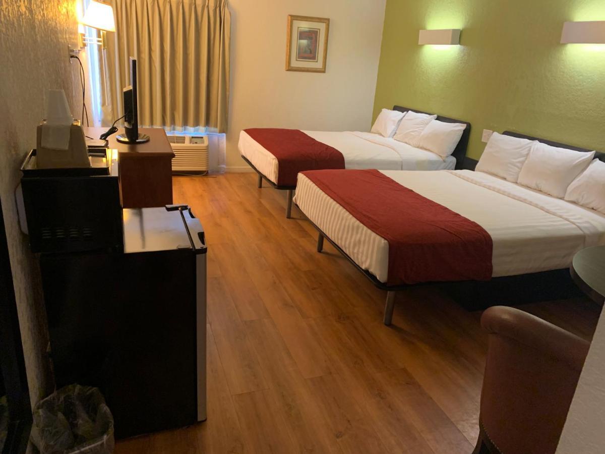Scottsbluff Inn מראה חיצוני תמונה