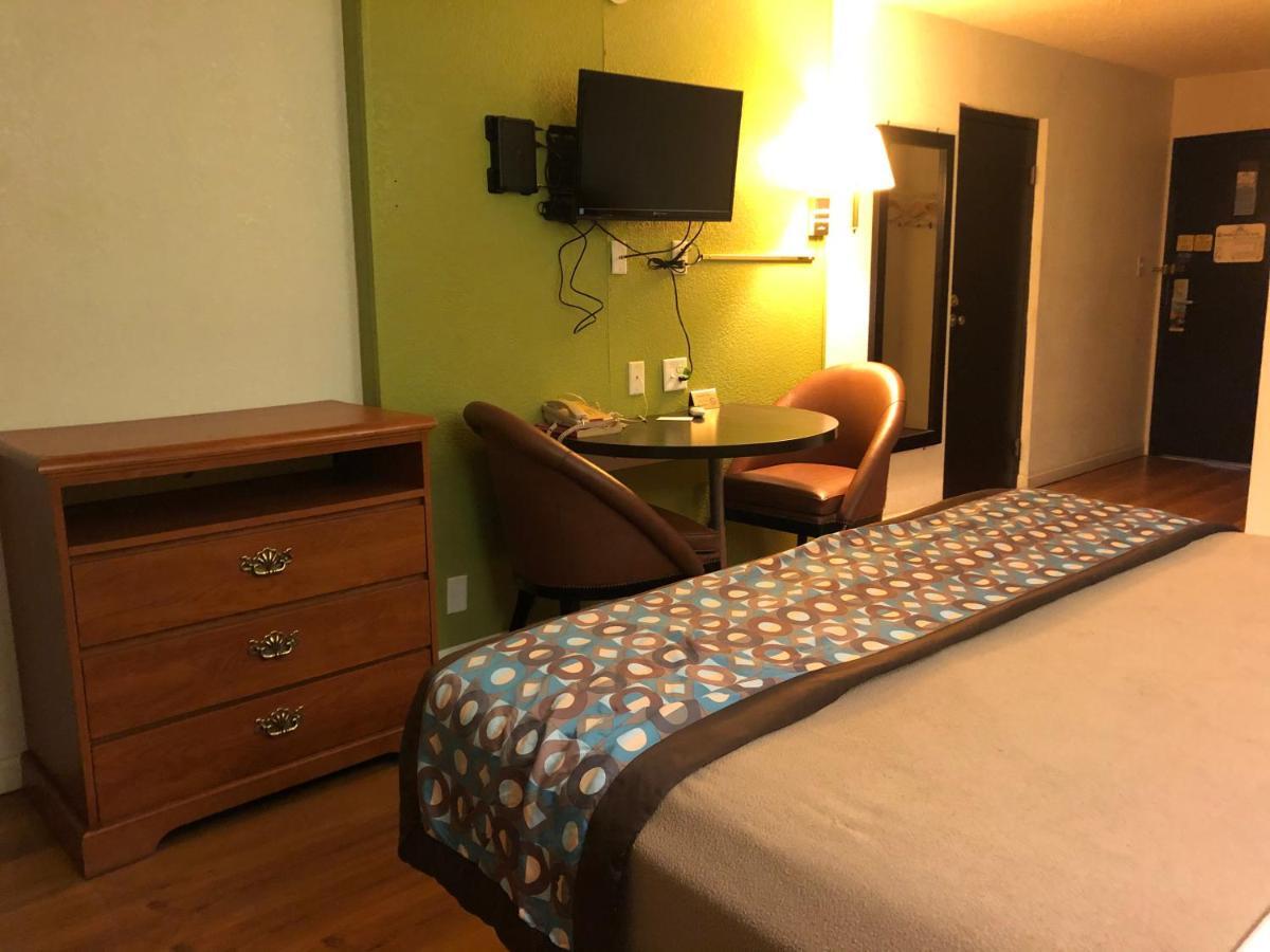 Scottsbluff Inn מראה חיצוני תמונה