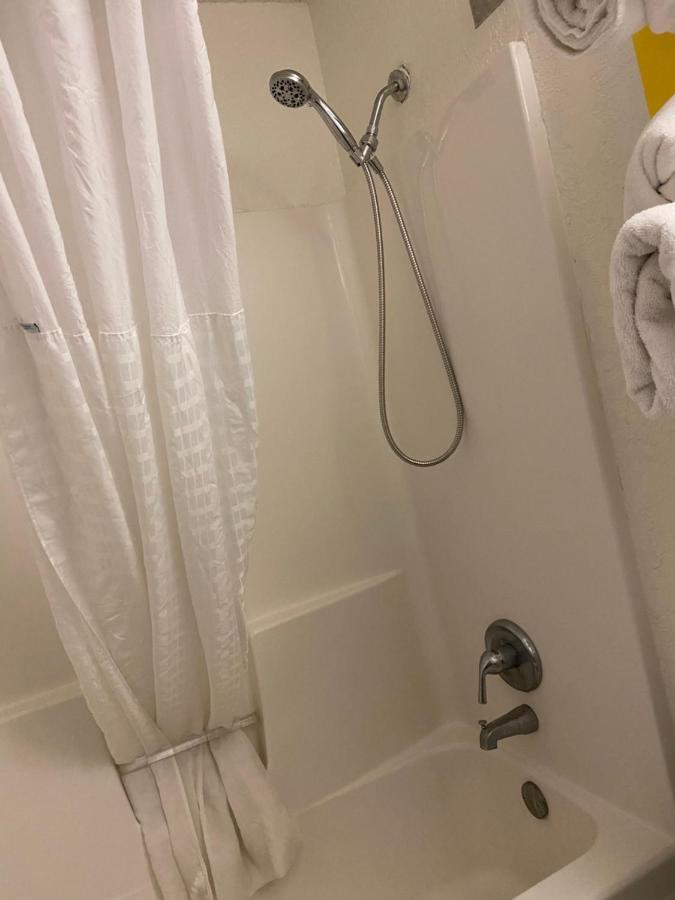 Scottsbluff Inn מראה חיצוני תמונה